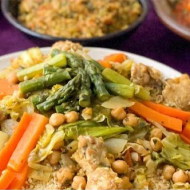 4月のレッスンメニューは『モロッコ料理』❣️ #クスクス #手作りハリッサ #料理教室