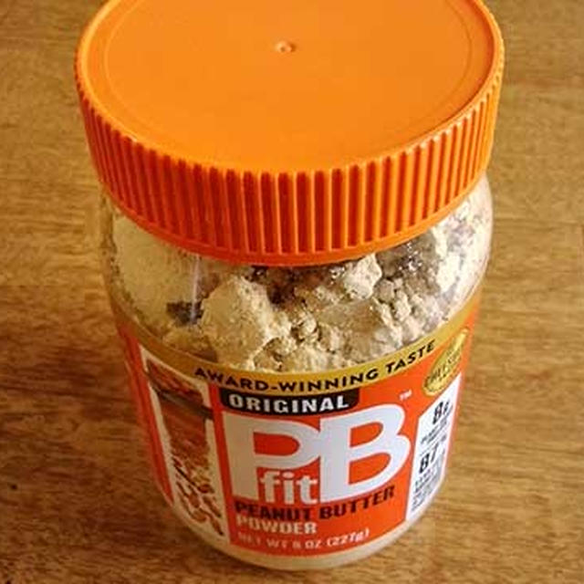 iHerb（アイハーブ）のピーナッツバターパウダー。(´ε｀) ﾅﾒﾅﾒ