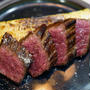 焼く事と塩分に集中するだけ、牛赤身肉とズッキーニのグリル、静岡県産わさび添え