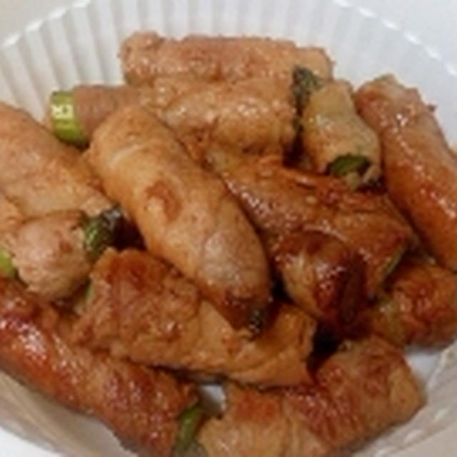 豚こまと焼肉のたれdeアスパラ巻き　と　糠
