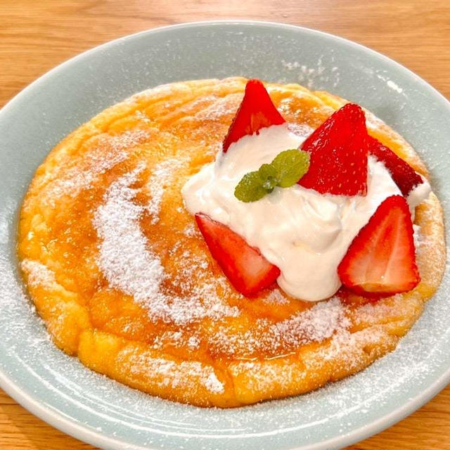 お餅が余ってたら試して！ふわもちパンケーキ【絶品簡単レシピ】