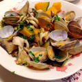 あさりとカボチャの酒蒸し Steamed clams and pumpkin