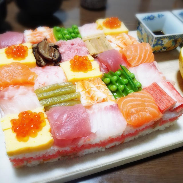 【家ごはん/献立】 誕生日ご飯　ﾟ+.☆ モザイク寿司