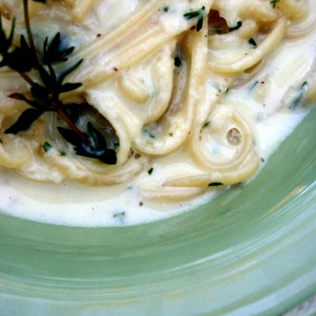Roasted Garlic Cream Pastaローストにんにくのクリームソースパスタ