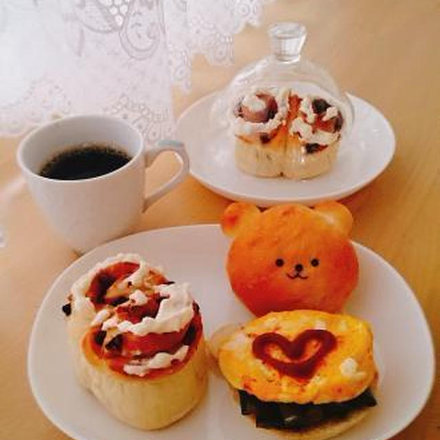 くまちゃんパン（＾エ＾）♪シナモンレーズンロール