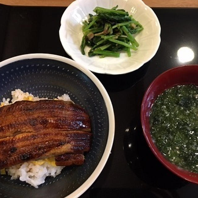 鰻たま丼と北海道展