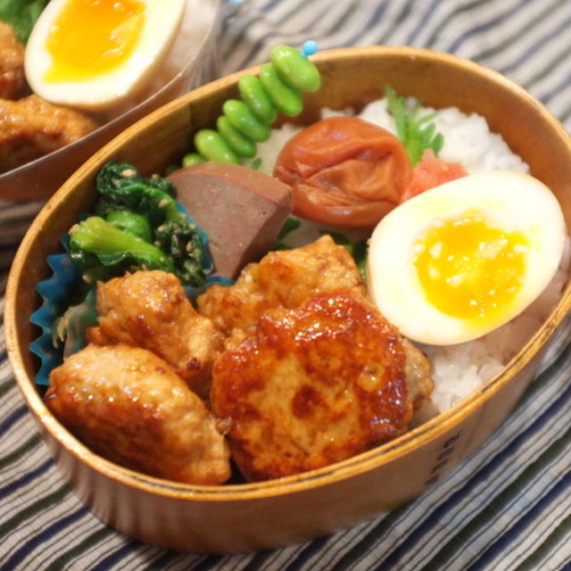 息子ちゃんとパパの☆鶏ごぼうつくね弁当♪