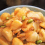 ■和のおかず【菜園採り里芋・玉葱+挽肉で　甘辛煮付け】