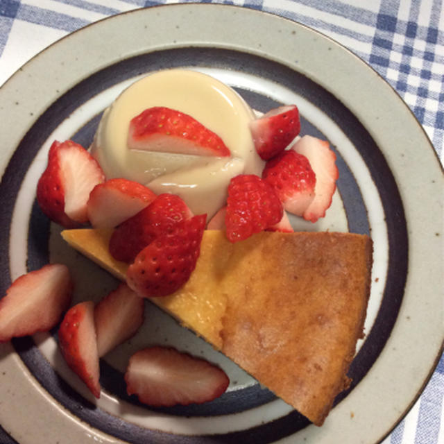 雛祭りのデザートはチーズケーキ、たまたまね
