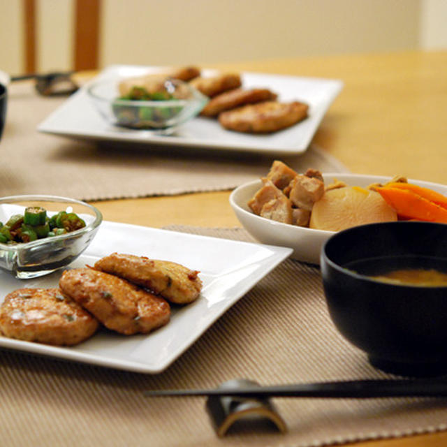 ヘルシーに♪豆腐照り焼きハンバーグ定食