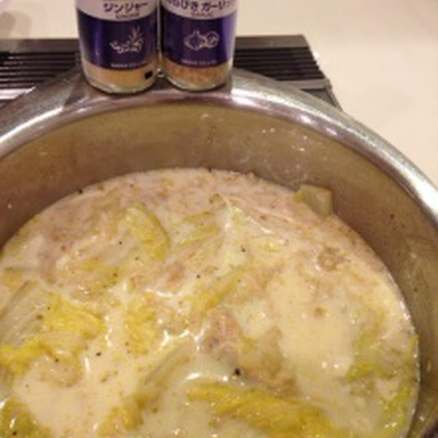 【レシピ】レンコンペペロンチーノと白菜の豆乳スープ