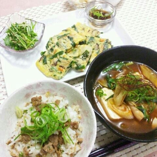 ＊晩ごはん＊～肉みそご飯＆豆富チゲ～