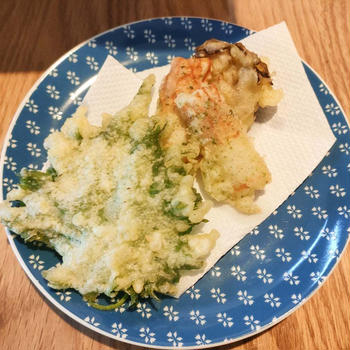 天ぷらとナン。