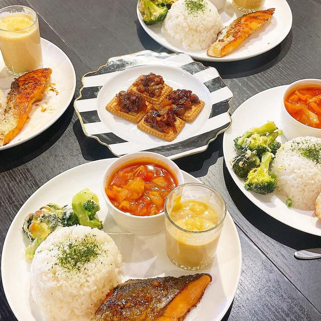 ワンプレート鮭のハニーマスタード焼きです！！