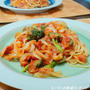 エビとブロッコリーのトマトソースパスタ