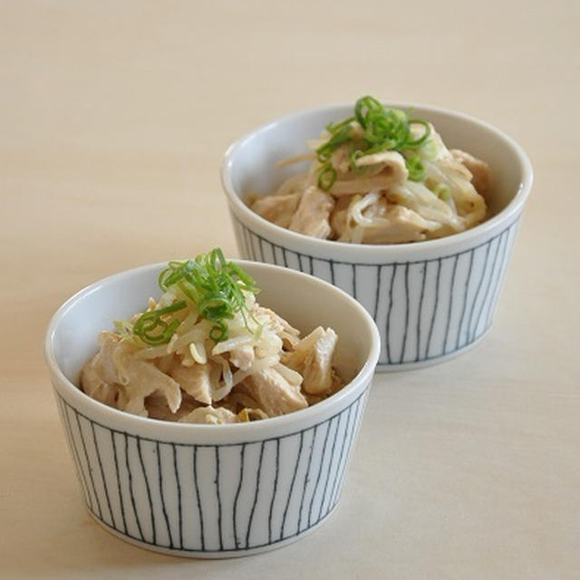 節約食材で作るストックおかず【鶏ともやしの和風サラダ】