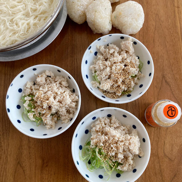 週末の昼麺と今年初天然かき氷。