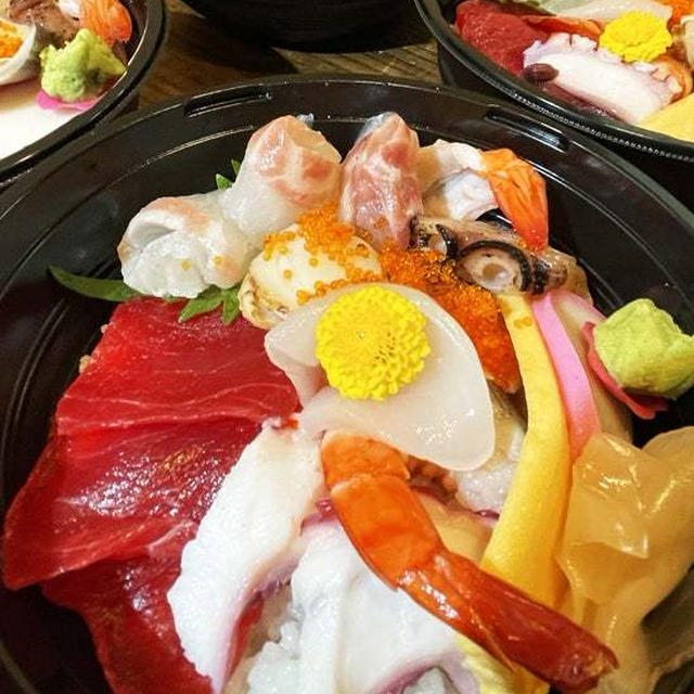 海鮮ばらちらし丼7 〜noboru 魚武商店〜