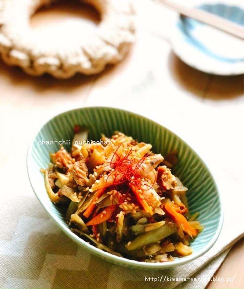 【レシピ】しっかり味でご飯に合う♡さば味噌缶で作るきんぴらごぼう♪ と 