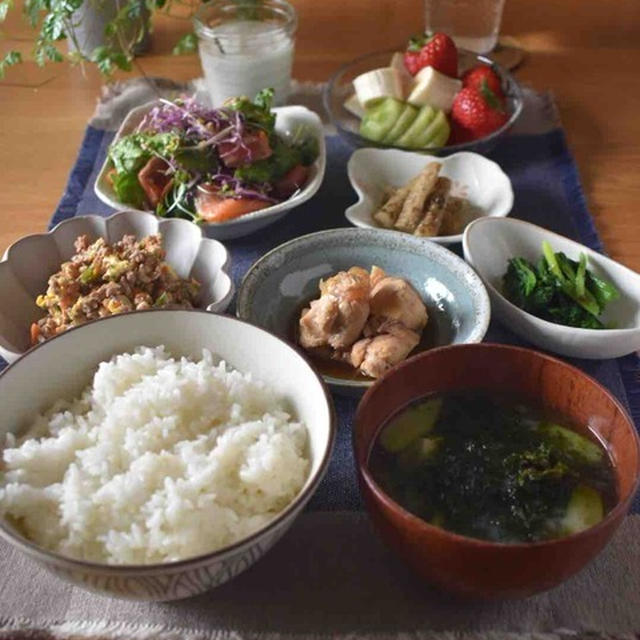 朝ごはんー♪