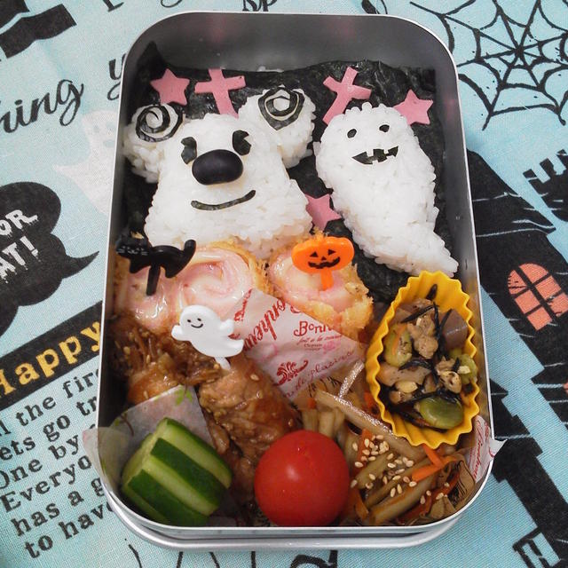 ハロウィンのお弁当とリスのお弁当