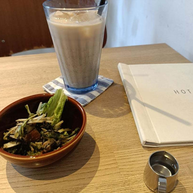 ホトリでランチ