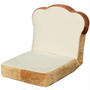 ふっかふかの食パンがそのまま椅子に？ ニトリが“食パン形座椅子”発売