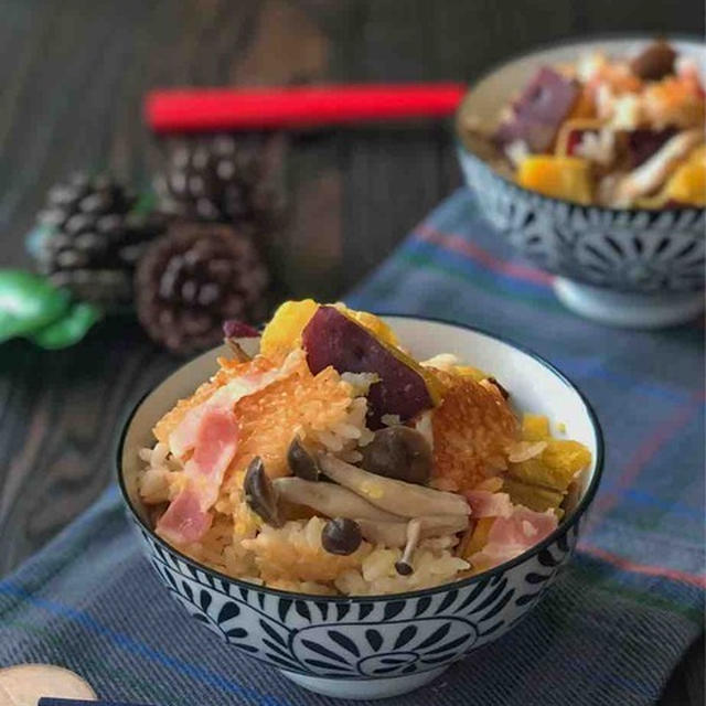 おこげが最高！＊さつまいもとしめじとベーコンの炊き込みご飯＊