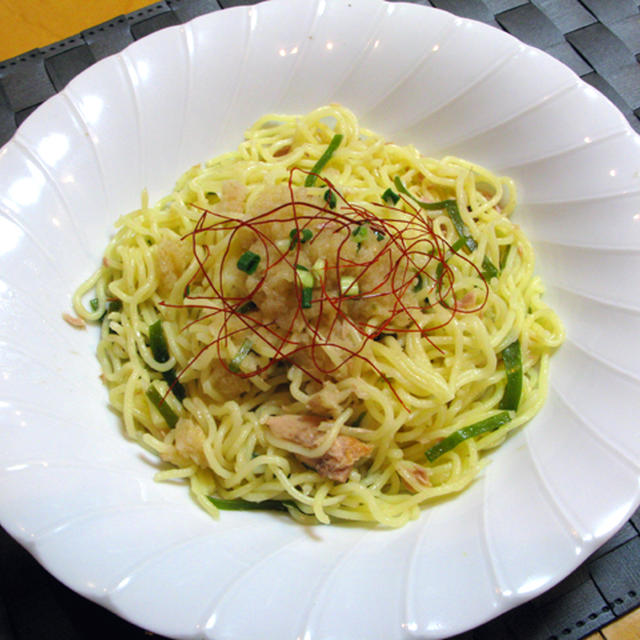 ■ツナと切りこぶの塩ねぎ焼きそば