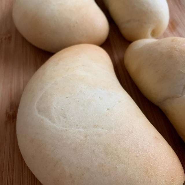 クリームパン