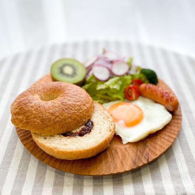 ＊シナモンレーズンベーグルで朝ごパン♪＊