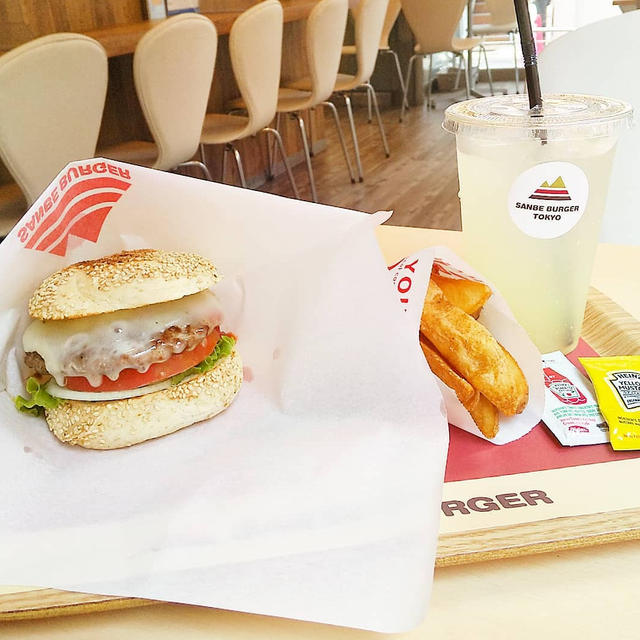 【下北沢ランチ】☆お友達と三瓶バーガー・トーキョー下北沢店