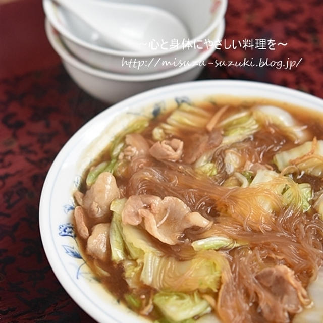 ツルッと熱々！冬に食べたい「春雨煮込み」5選