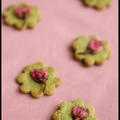 お花見に♪簡単・混ぜるだけ桜の花クッキーと手土産ラッピング