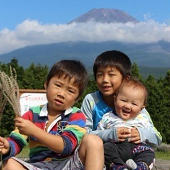 富士山五合目ハイキング＆富士山こどもの国キャンプ場