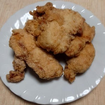 ザクザク衣の鶏むね肉の唐揚げ