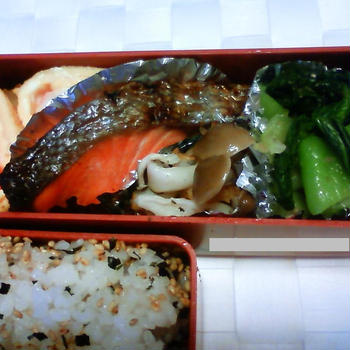 鮭弁当