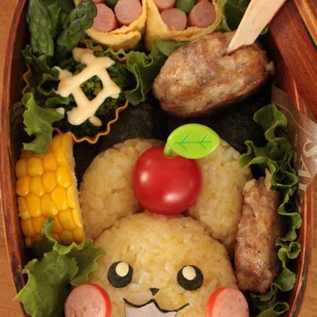 ＊＊ピカチュウのキャラ弁♪＊＊