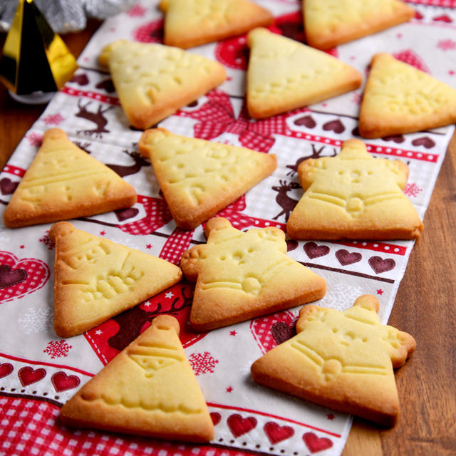クリスマスクッキー 今年はさんかくクッキー型 レシピブログ