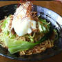 新発田市「サンワークしばた」の＜冷やし坦々麺＞＜天ざる蕎麦＞