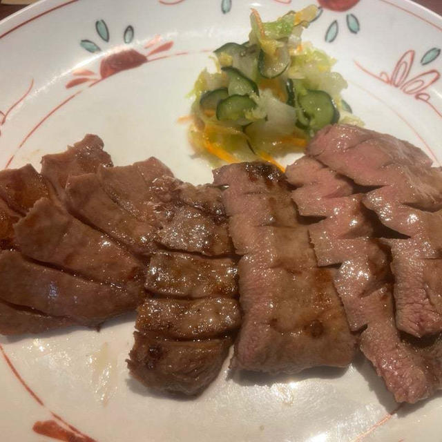 牛タンを食べに行きながら五万ゲットの夢を見る？