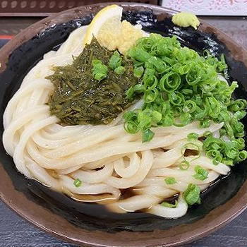 ながもぶっかけうどん。キムチ鍋