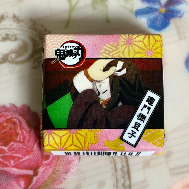 【ローソン限定】チロルチョコ鬼滅の刃 ザクザクホワイトクランチ