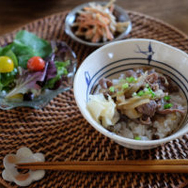 【レシピ】ダシダで牛丼、と家庭用ミートスライサー