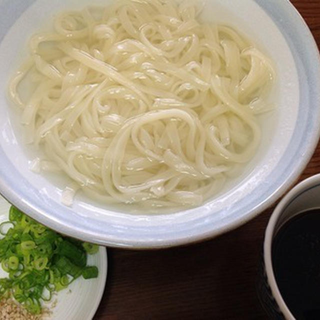 今朝の麺は韓国のカルグクスを「釜揚げうどん」風で