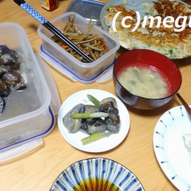 冷凍豚ひき肉を解凍して、餃子の夕食です。手作り餃子は最高に美味しいです。(#^.^#)