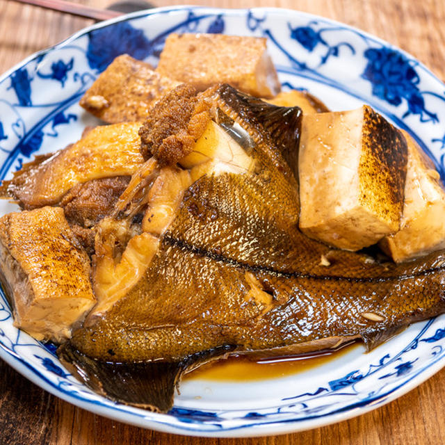 赤カレイとバーナーで焼いた豆腐の煮物&久しぶりの「マルタイラーメン」