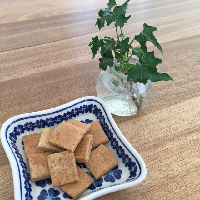 ホットケーキミックスでおからシナモンクッキー