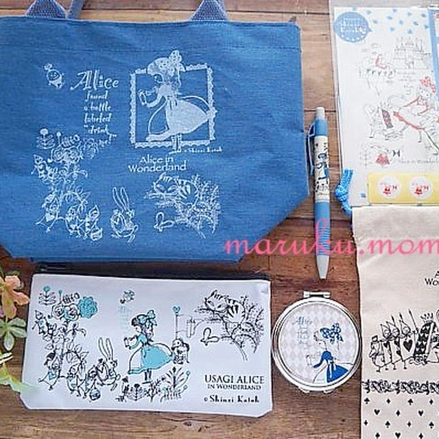 ダイソーでついに出た！アリスシリーズが可愛い❤Alice in Wonderlandの雑貨