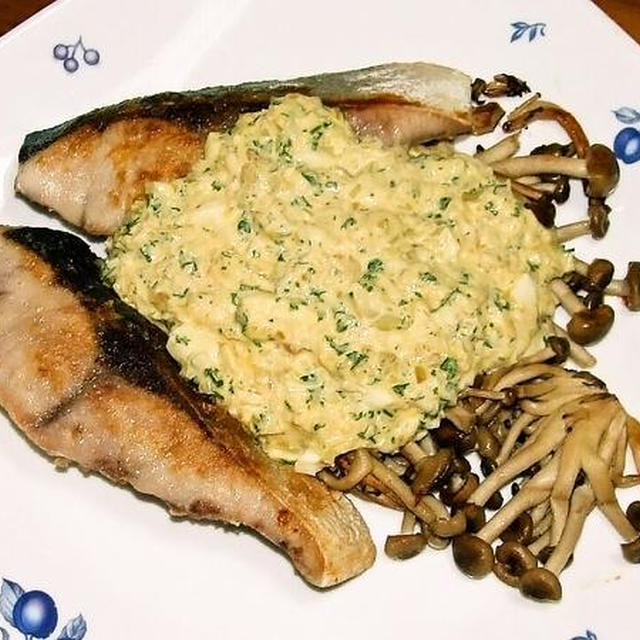 ハマチのソテータルタルのせ＆鶏胸肉とスナップエンドーのマヨ炒め